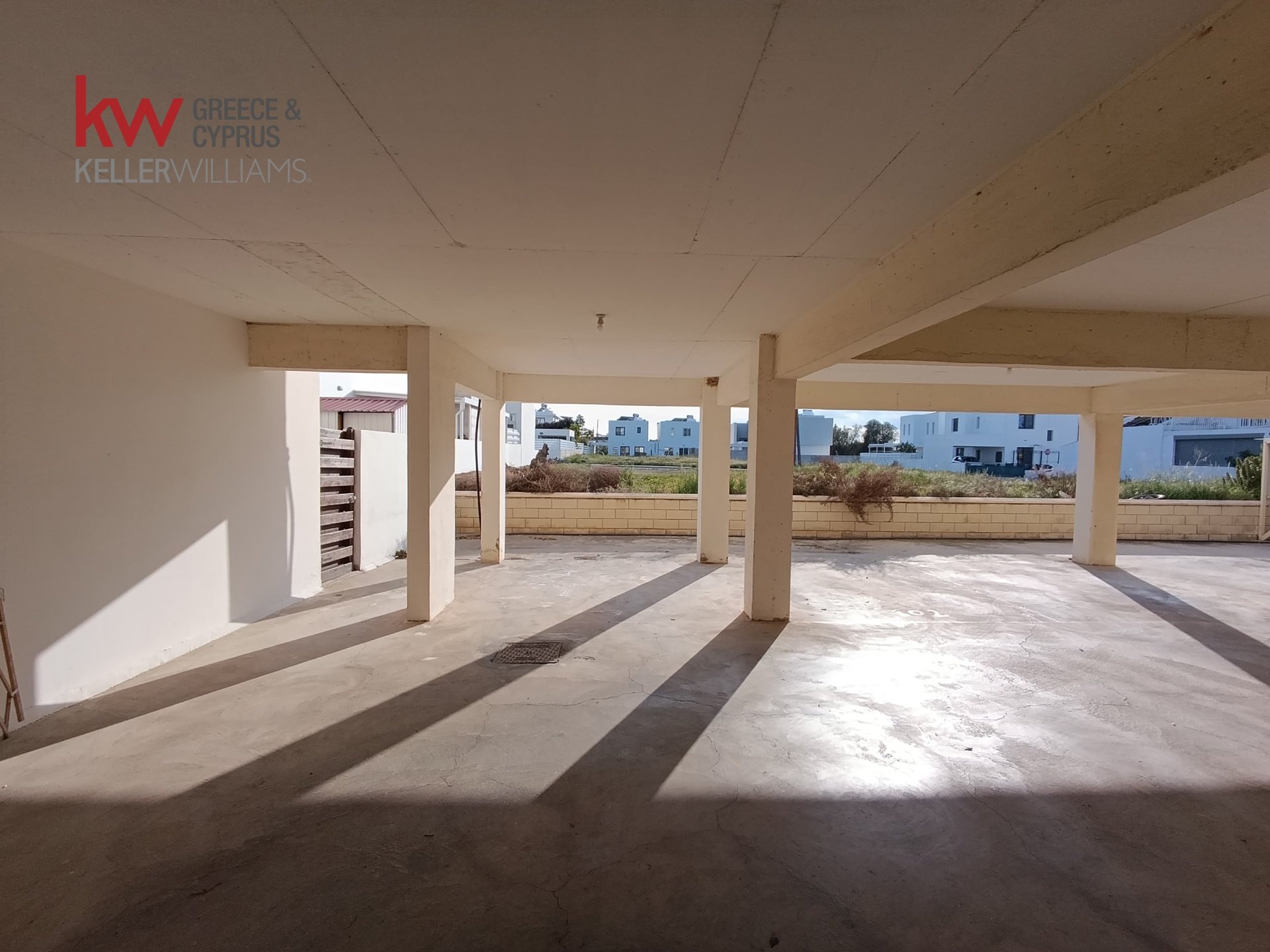 3 bedrooms Apartment in Livadia, Nicosia, Cyprus No. 40545