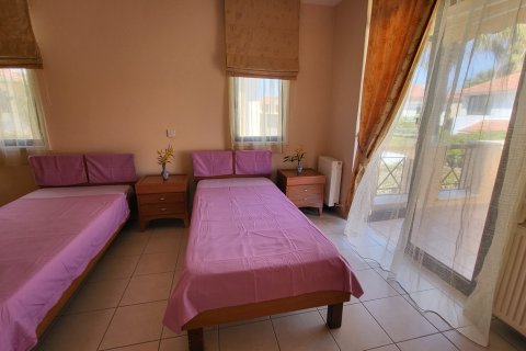 2 dormitorios Villa en Oroklini, Larnaka,  No. 48942 16