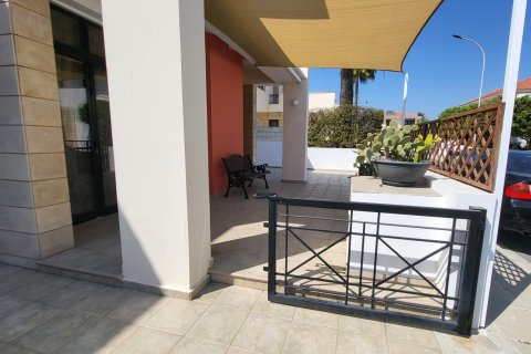2 dormitorios Villa en Oroklini, Larnaka,  No. 48942 3