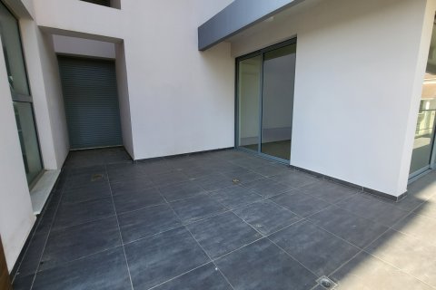 3 bedrooms Apartment in Larnaca, Larnaka, No. 49429 9