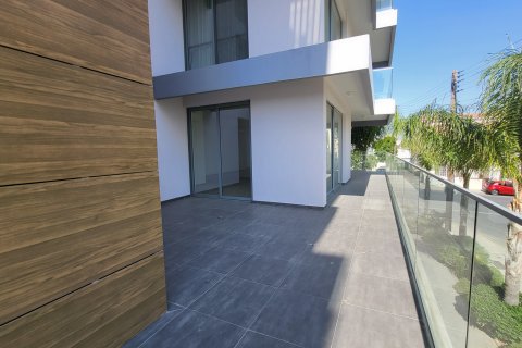 3 bedrooms Apartment in Larnaca, Larnaka, No. 49429 8