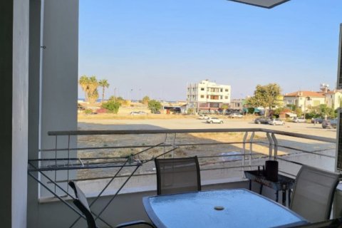 2 dormitorios Apartamento en Larnaca, Larnaka, No. 50427 3