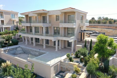 6 chambres Villa à Pegeia, Paphos,  No. 50422 3