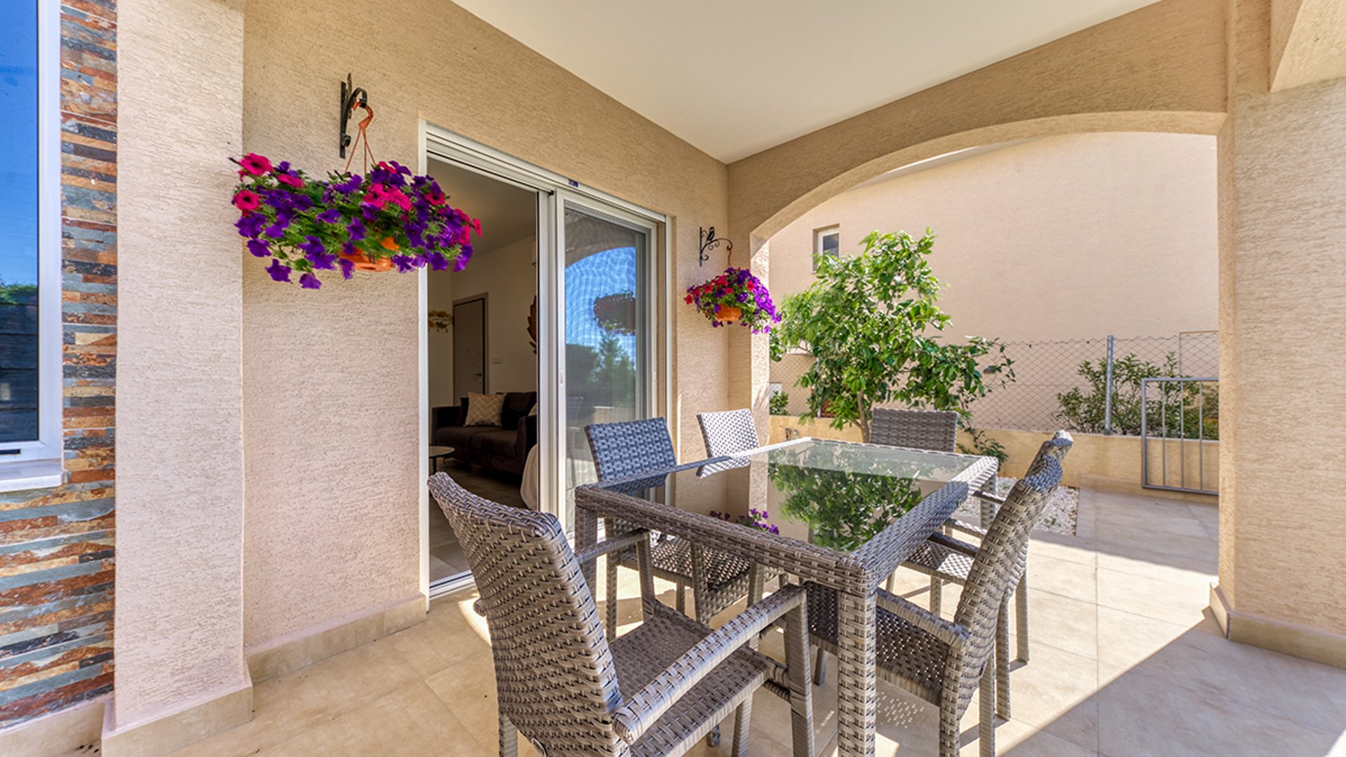 3 chambres Villa à Mouttagiaka, Limassol, Chypre No. 30526