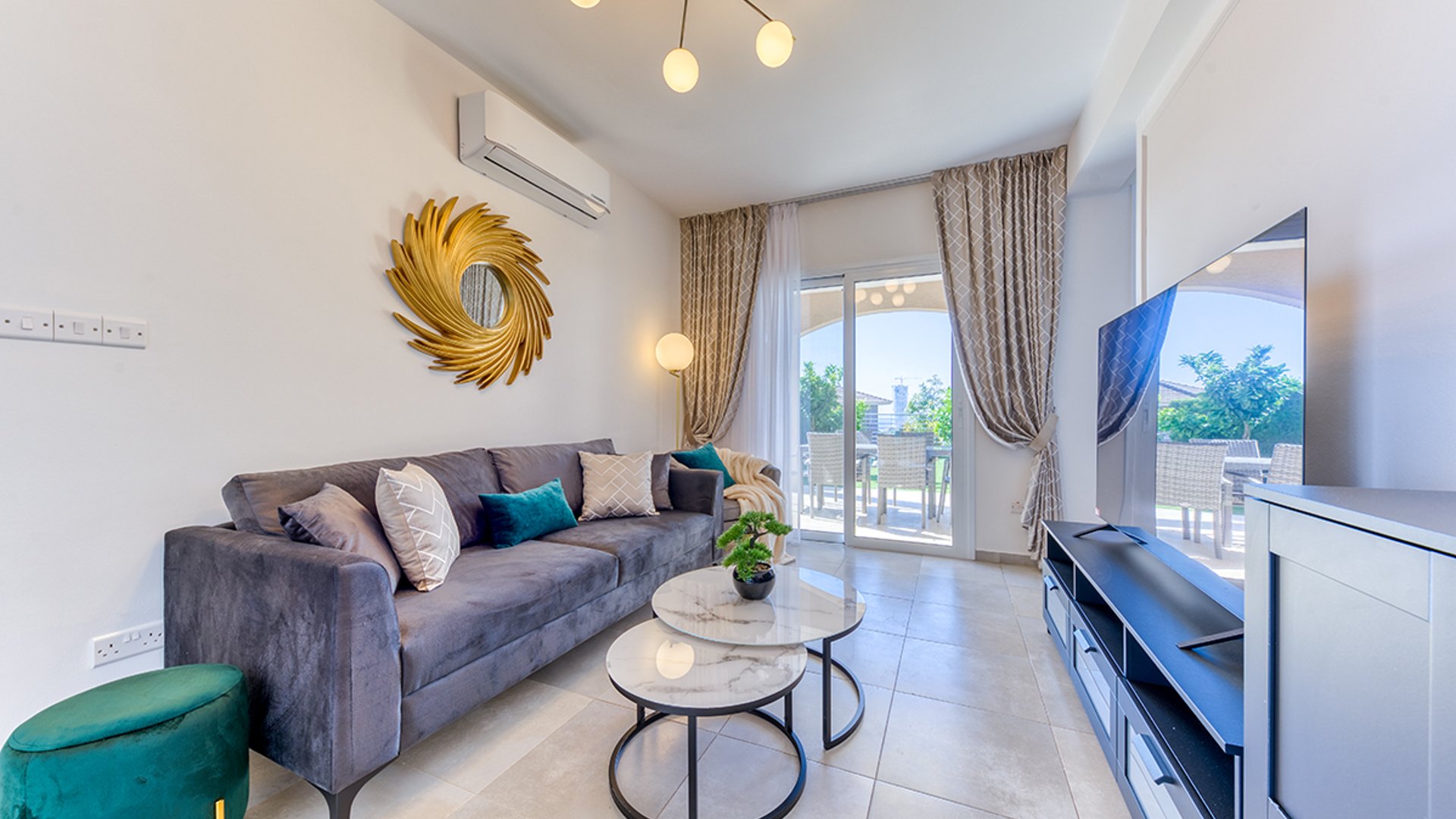 3 chambres Villa à Mouttagiaka, Limassol, Chypre No. 30526