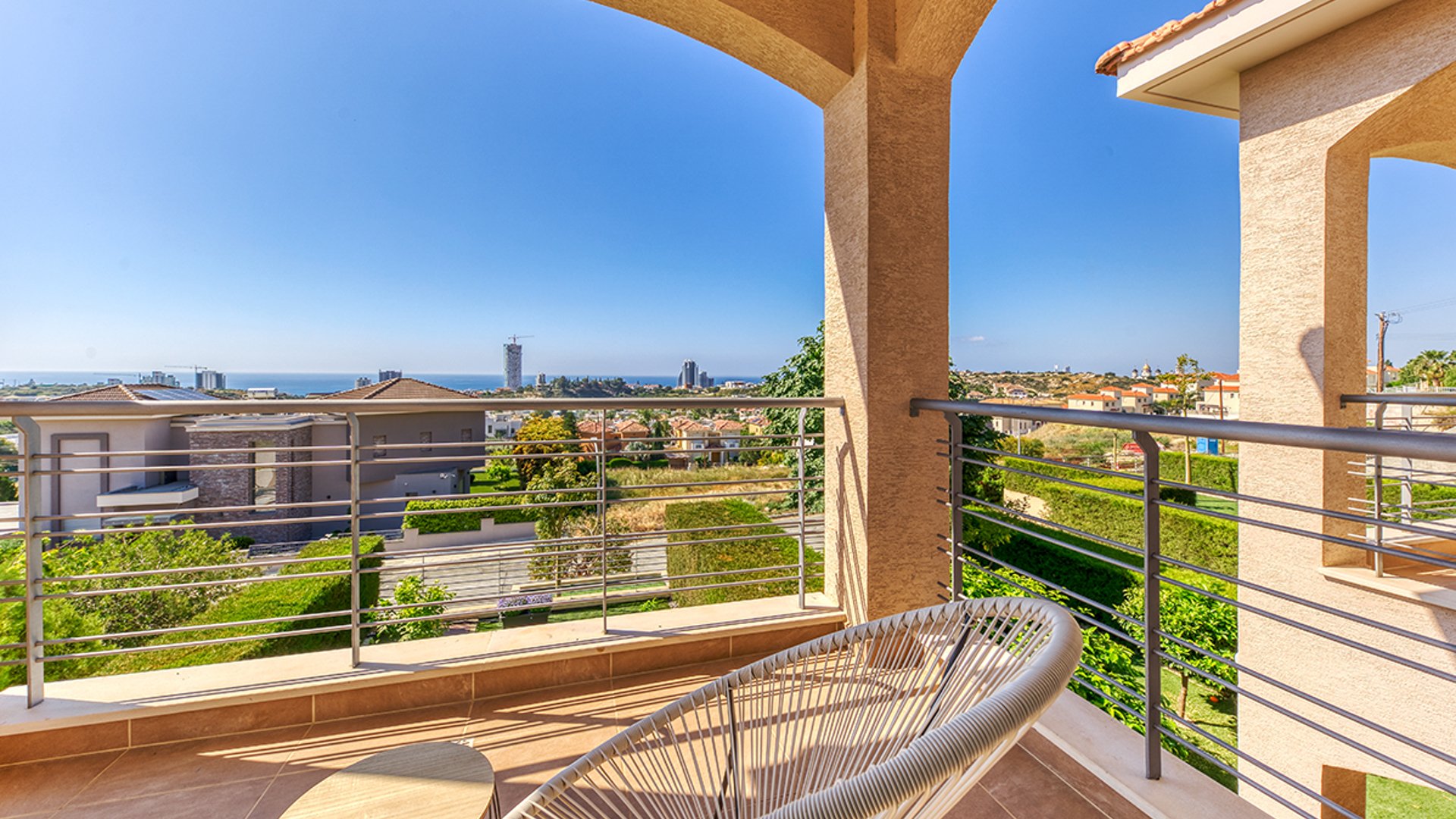 3 chambres Villa à Mouttagiaka, Limassol, Chypre No. 30526