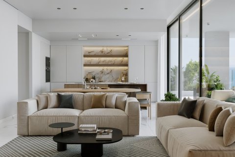 3 bedrooms Apartment in Limassol,  No. 43447 9