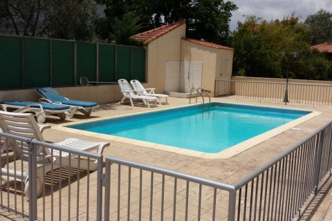 2 bedrooms Penthouse in Papas, Limassol, Cyprus No. 25915