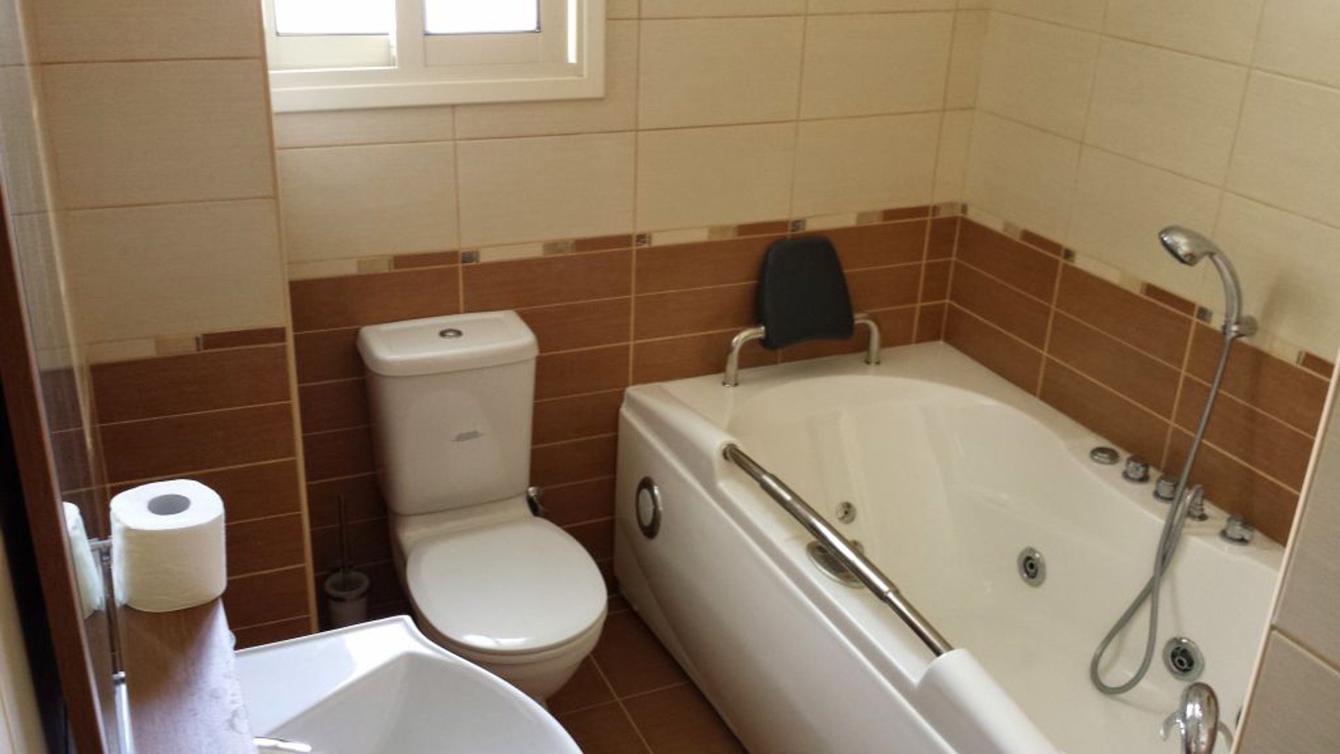 2 bedrooms Penthouse in Papas, Limassol, Cyprus No. 25915