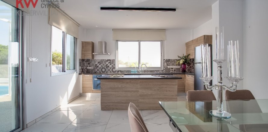 3 bedrooms Villa in Ayia Napa, Ammochostos, No. 40672