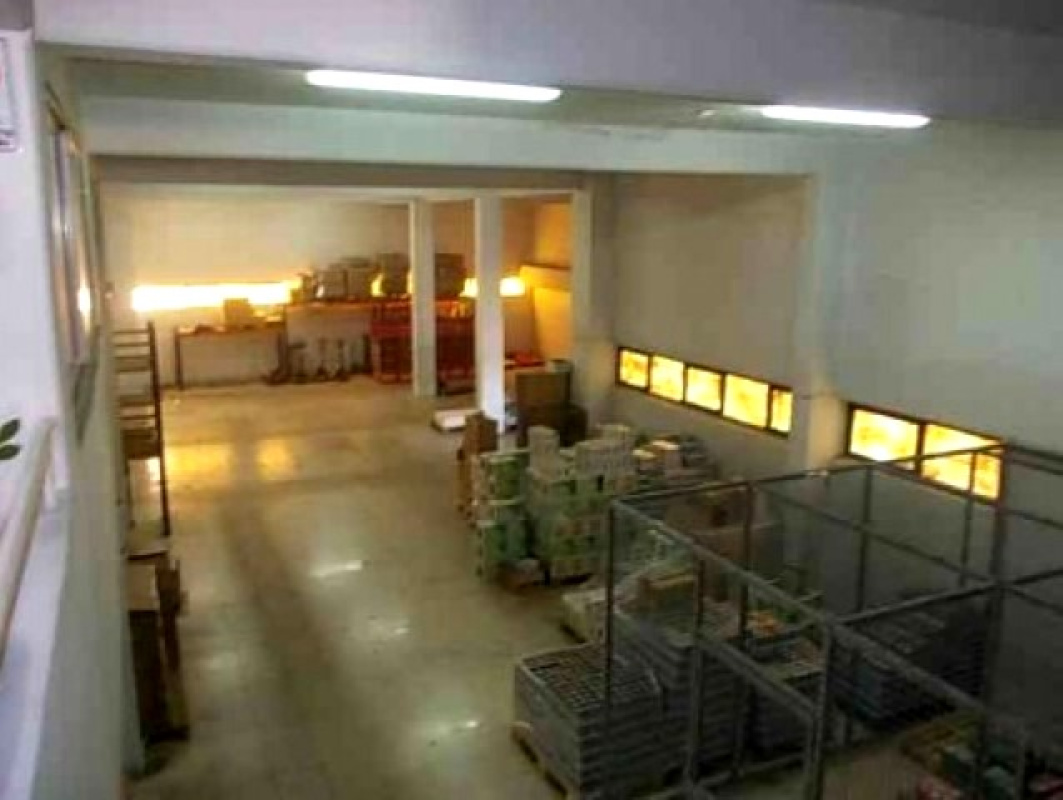 618m2 Commercial property in Paphos, Cyprus No. 38271