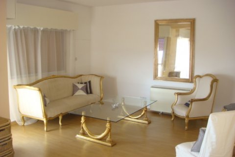 4 dormitorios Apartamento en Limassol,  No. 38275 3