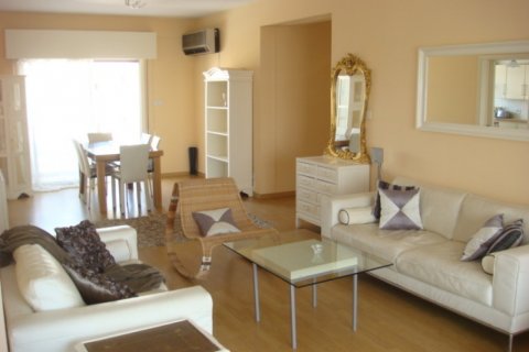 4 dormitorios Apartamento en Limassol,  No. 38275 2