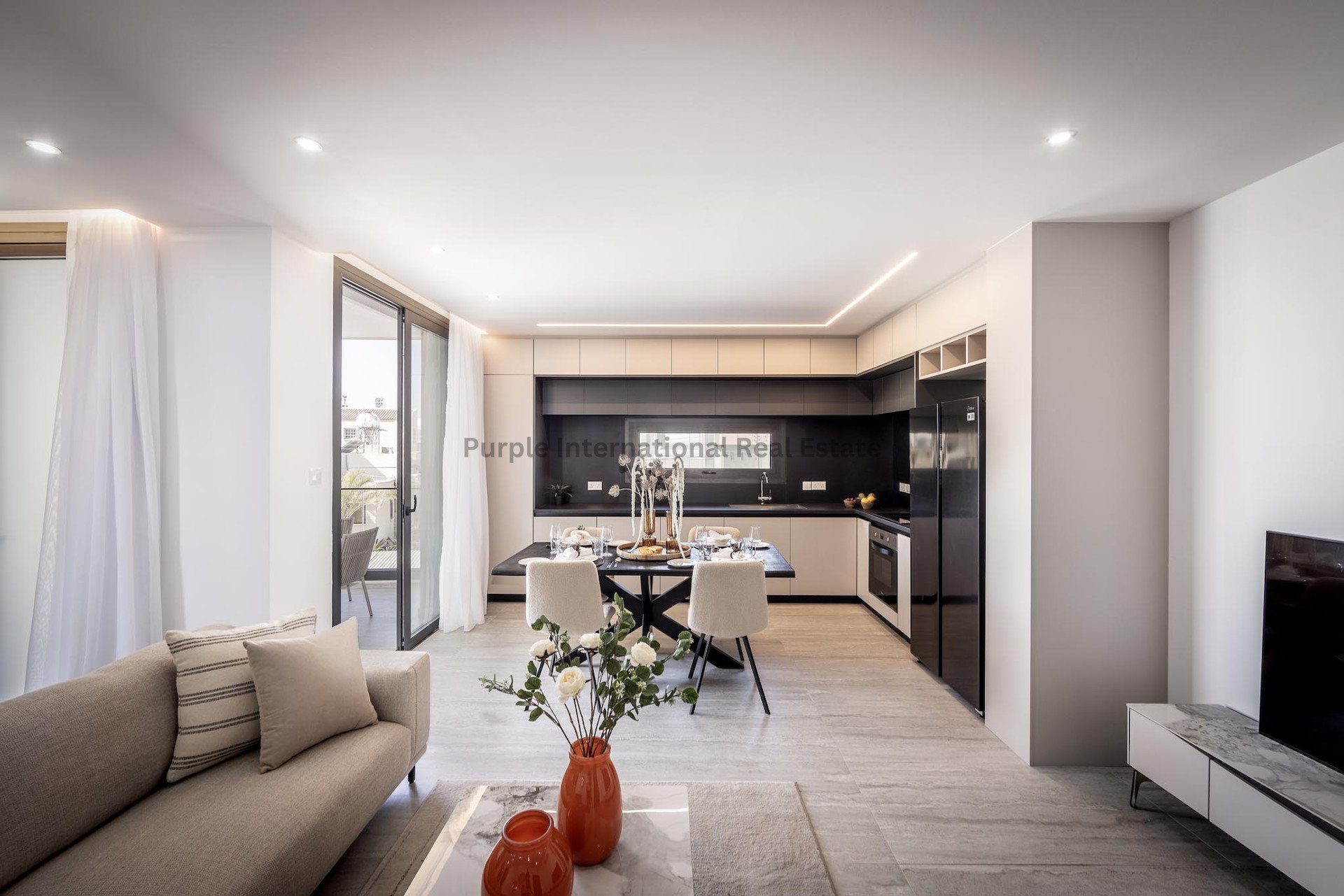 2 chambres Appartement à Larnaca, Larnaka, Chypre No. 51162