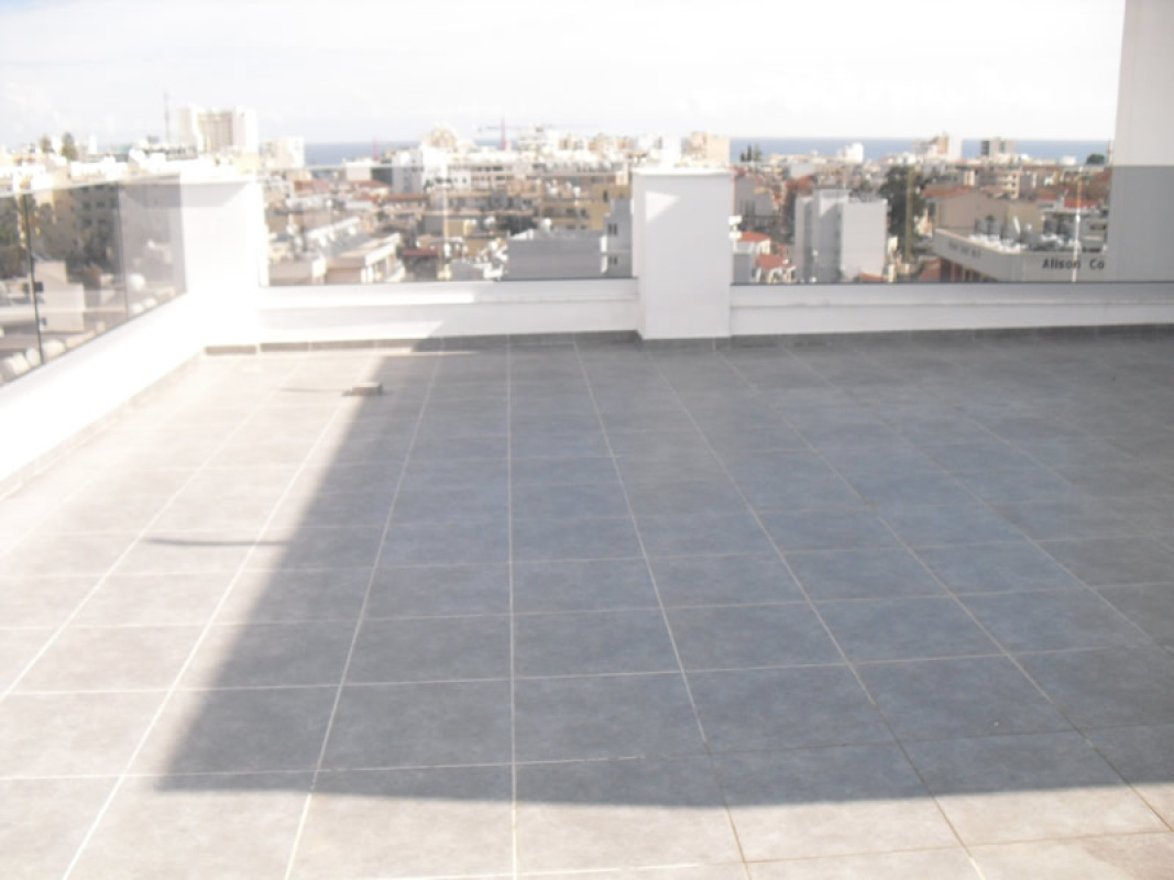 3 bedrooms Apartment in Larnaca, Larnaka, Cyprus No. 38199