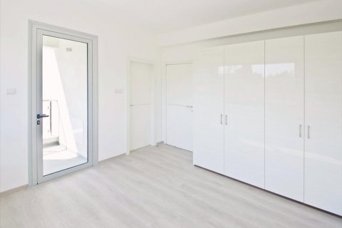 Studio Villa in Limassol,  No. 38194 5