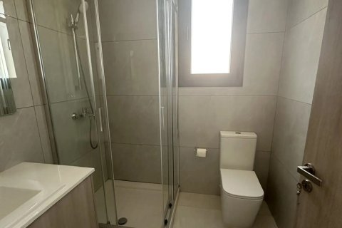 2 bedrooms Apartment in Larnaka,  No. 39657 11