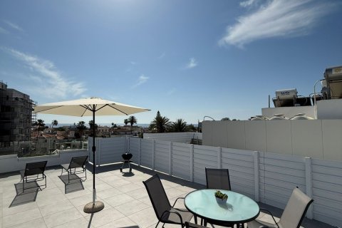 2 bedrooms Apartment in Larnaca, Larnaka,  No. 39654