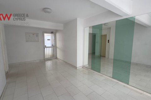 Квартира с 2 спальнями в Строволос, Никосия,  № 39655 10