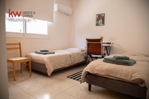 2 bedrooms Apartment in Larnaca, Larnaka,  No. 39656 9