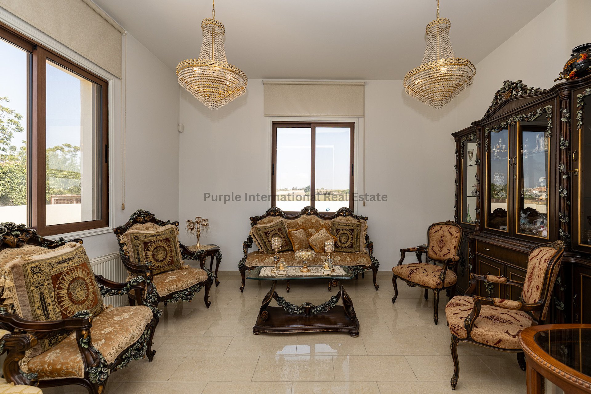 4 chambres Villa à Kiti, Larnaka, Chypre No. 37855