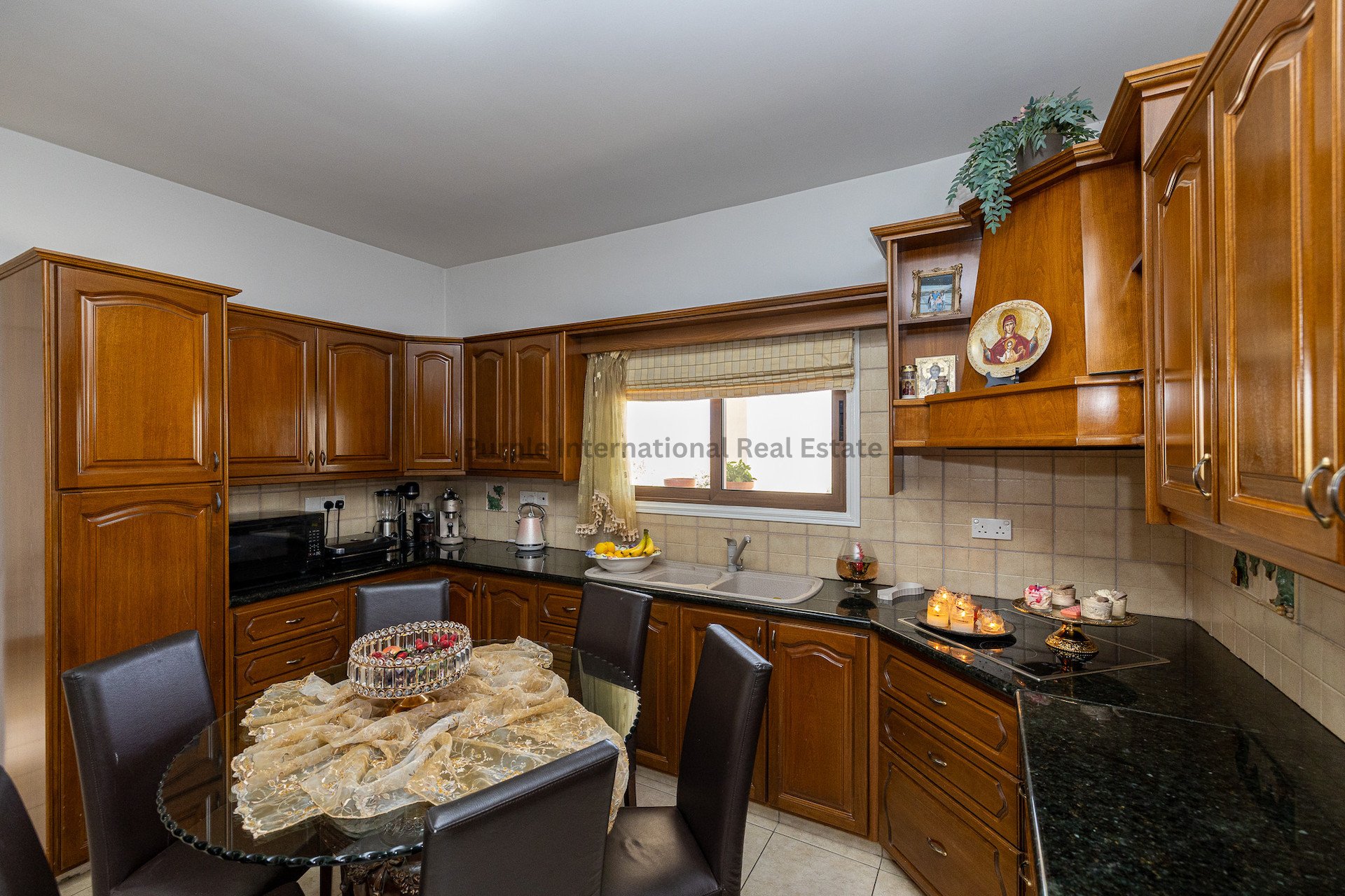 4 chambres Villa à Kiti, Larnaka, Chypre No. 37855
