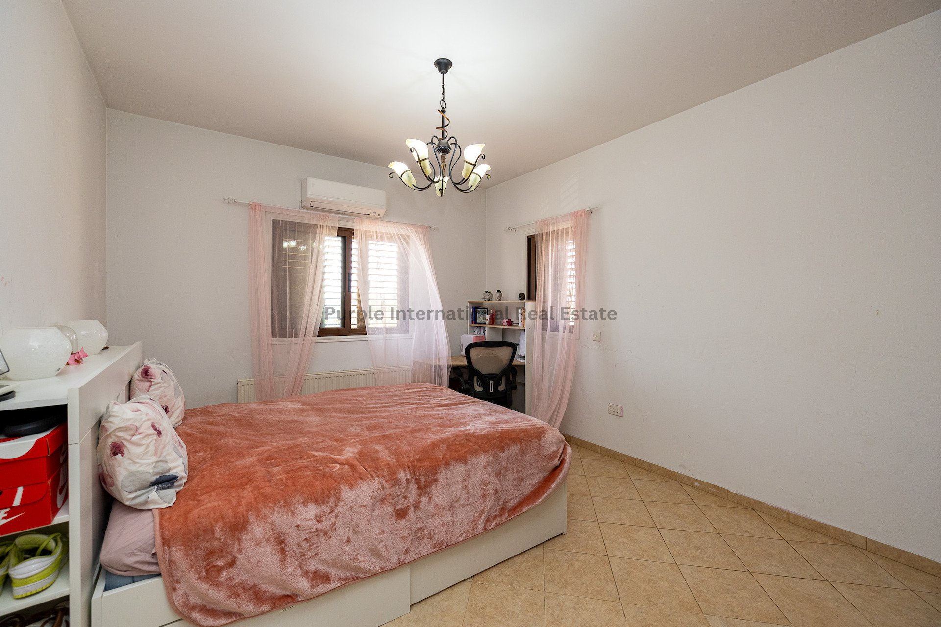4 chambres Villa à Kiti, Larnaka, Chypre No. 37855