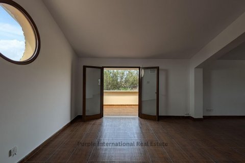 Вилла с 4 спальнями в Гери, Никосия, Кипр № 37387 21
