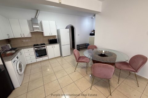 Квартира с 2 спальнями в Пейя, Пафос, Кипр № 37382 9