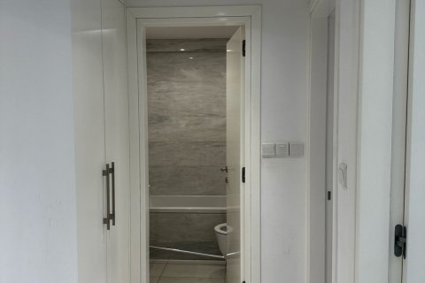 Квартира с 2 спальнями в Тала, Пафос, Кипр № 37384 12