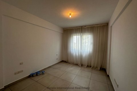 Квартира с 2 спальнями в Тала, Пафос, Кипр № 37384 11
