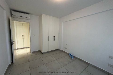 Квартира с 2 спальнями в Тала, Пафос, Кипр № 37384 10