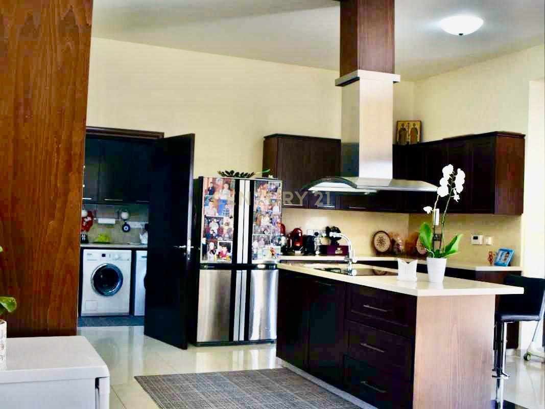 3 chambres Villa à Pyrgos, Limassol, Chypre No. 31615
