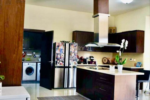 3 bedrooms Villa in Pyrgos, Limassol,  No. 31615 6