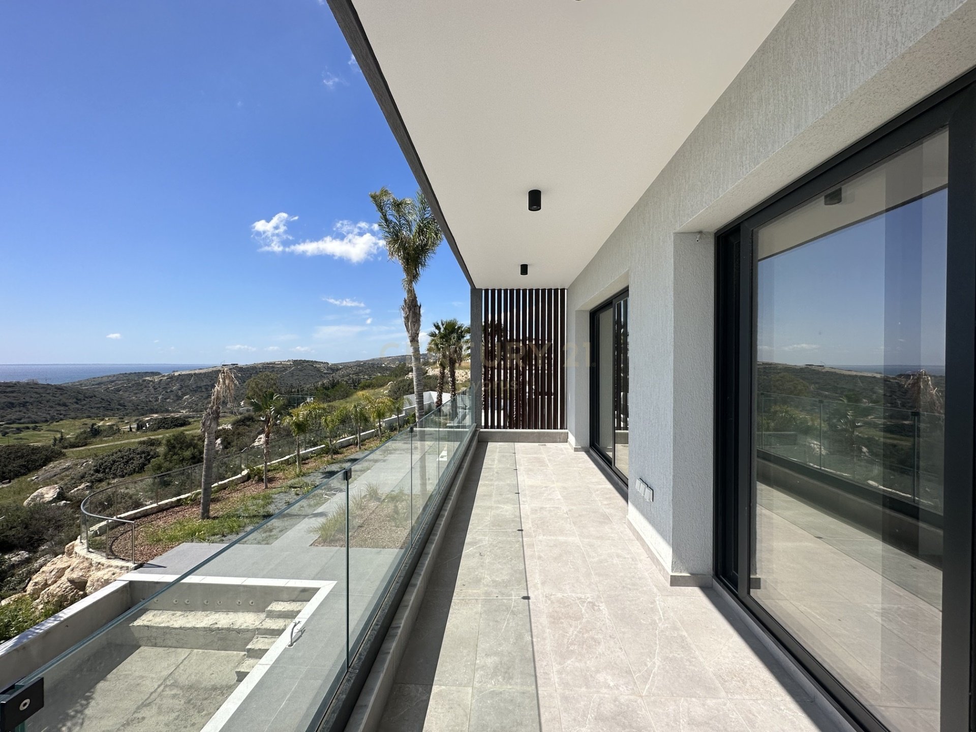 6 bedrooms Villa in Parekklisia, Limassol, Cyprus No. 31617