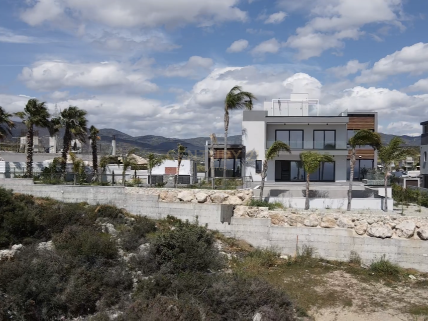 6 bedrooms Villa in Parekklisia, Limassol, Cyprus No. 31617