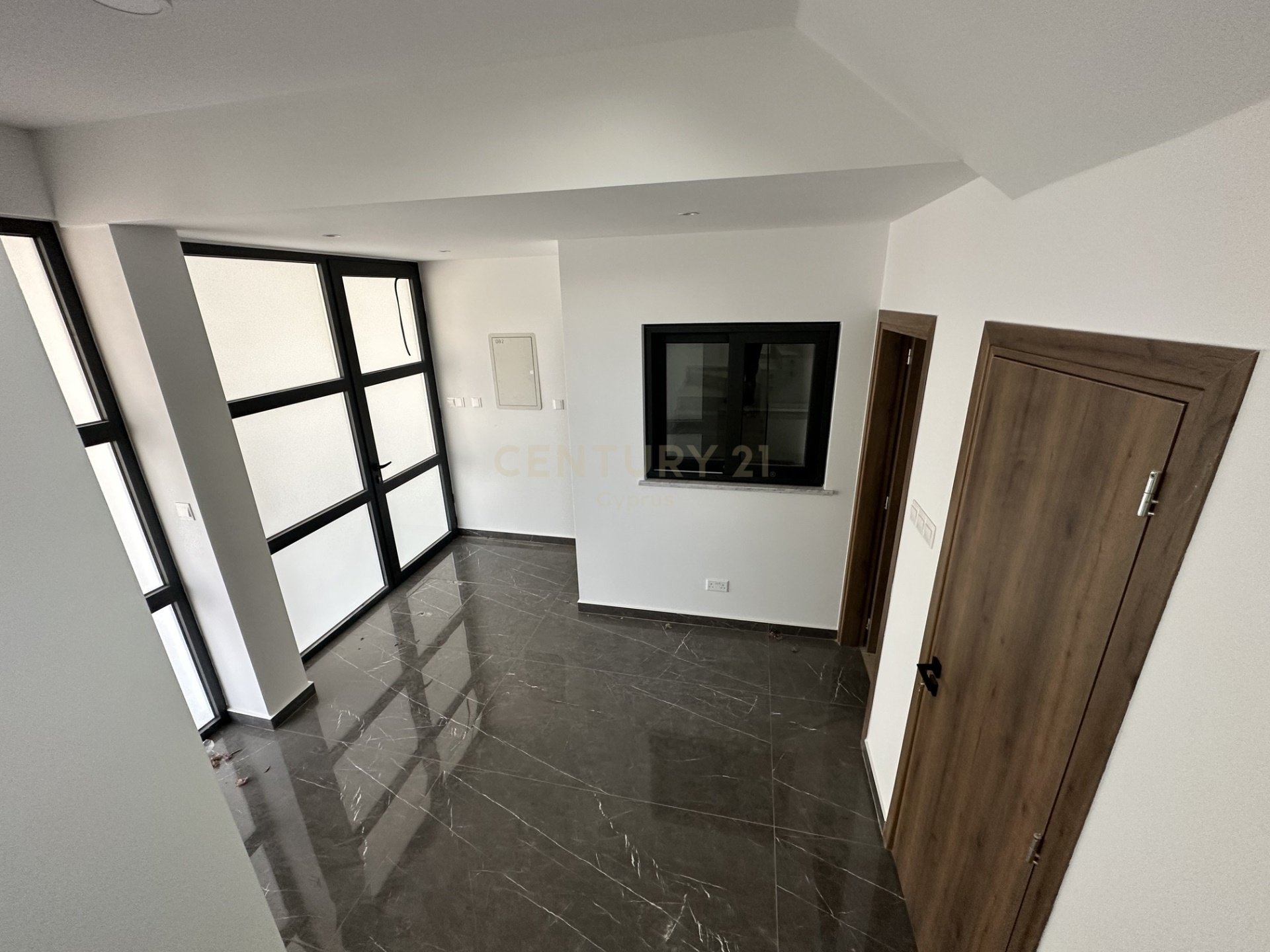6 bedrooms Villa in Parekklisia, Limassol, Cyprus No. 31617