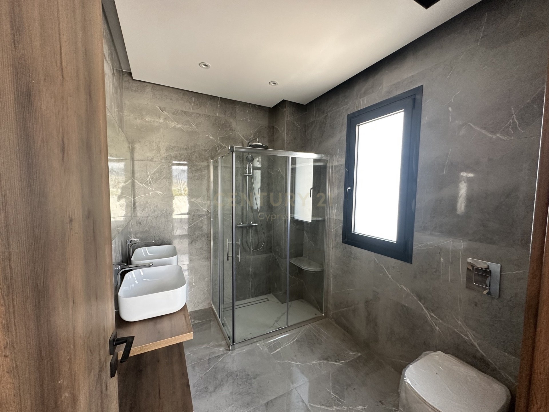 6 bedrooms Villa in Parekklisia, Limassol, Cyprus No. 31617