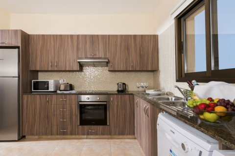 3 rooms Villa in Paphos, No. 38022 3