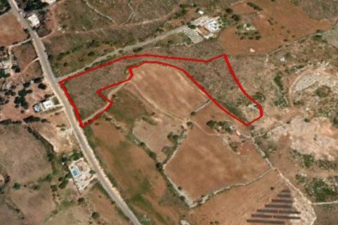 12292m2 Terrain à Ineia, Paphos, Chypre No. 28466