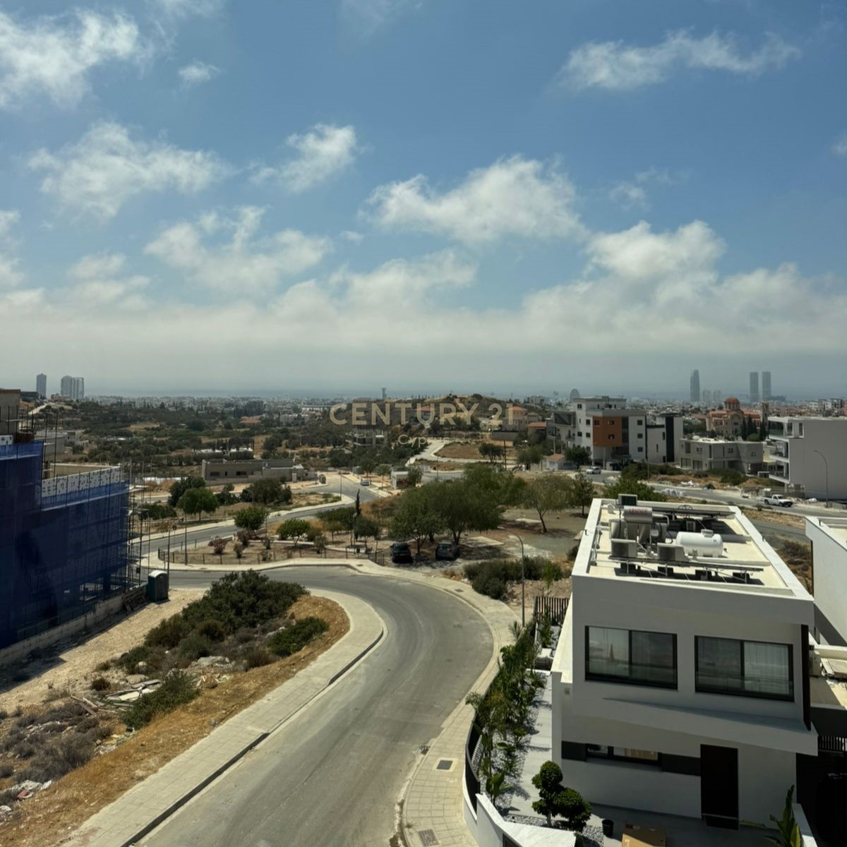 3 bedrooms Penthouse in Germasogeia, Limassol, Cyprus No. 55897