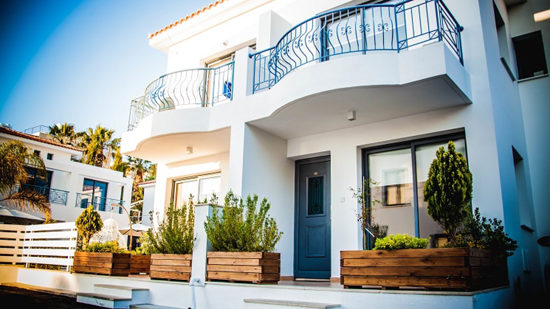 1381m2 Commercial property in Kissonerga, Paphos, Cyprus No. 27071