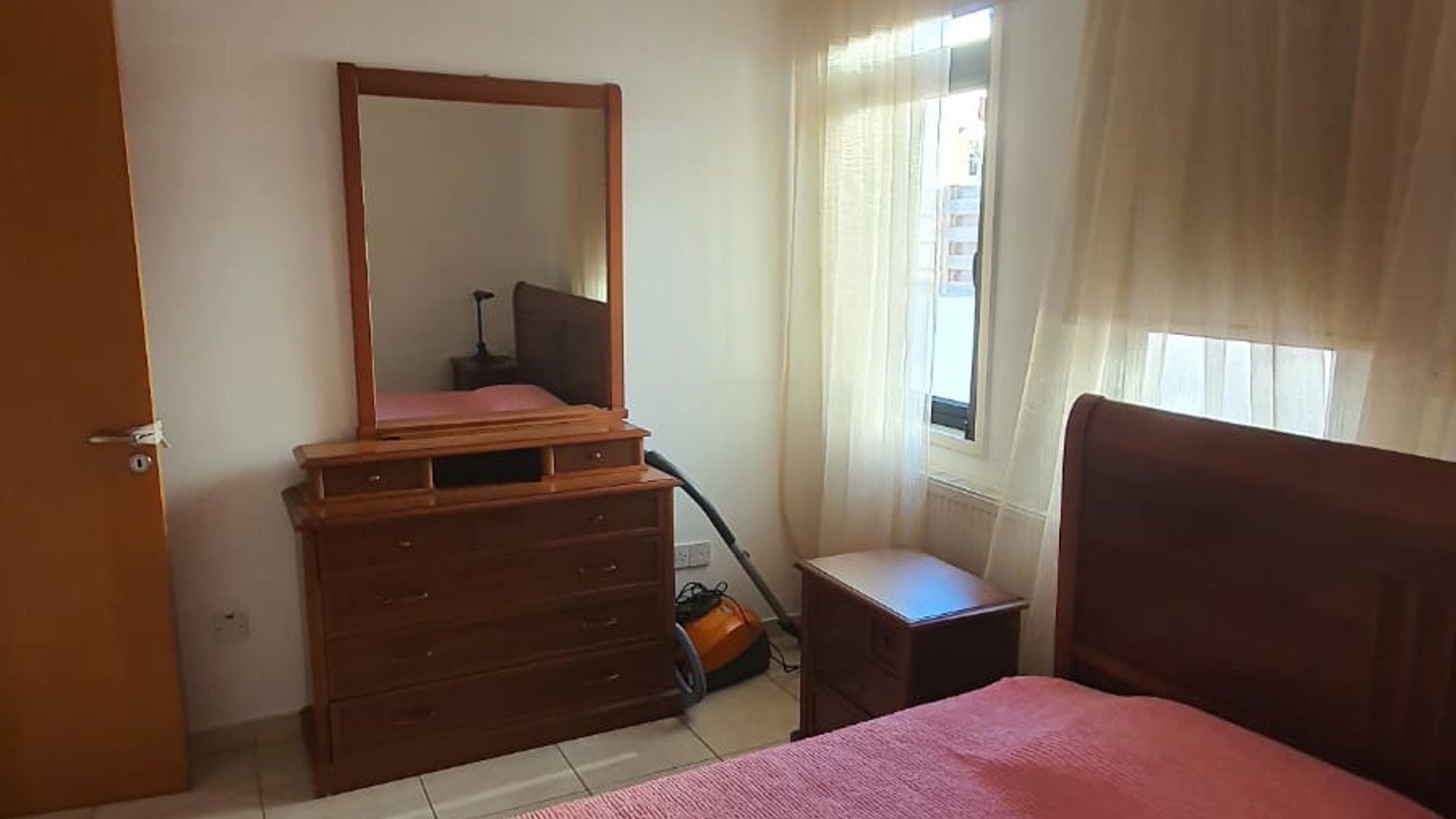 3 bedrooms Villa in Larnaca, Larnaka, Cyprus No. 27072