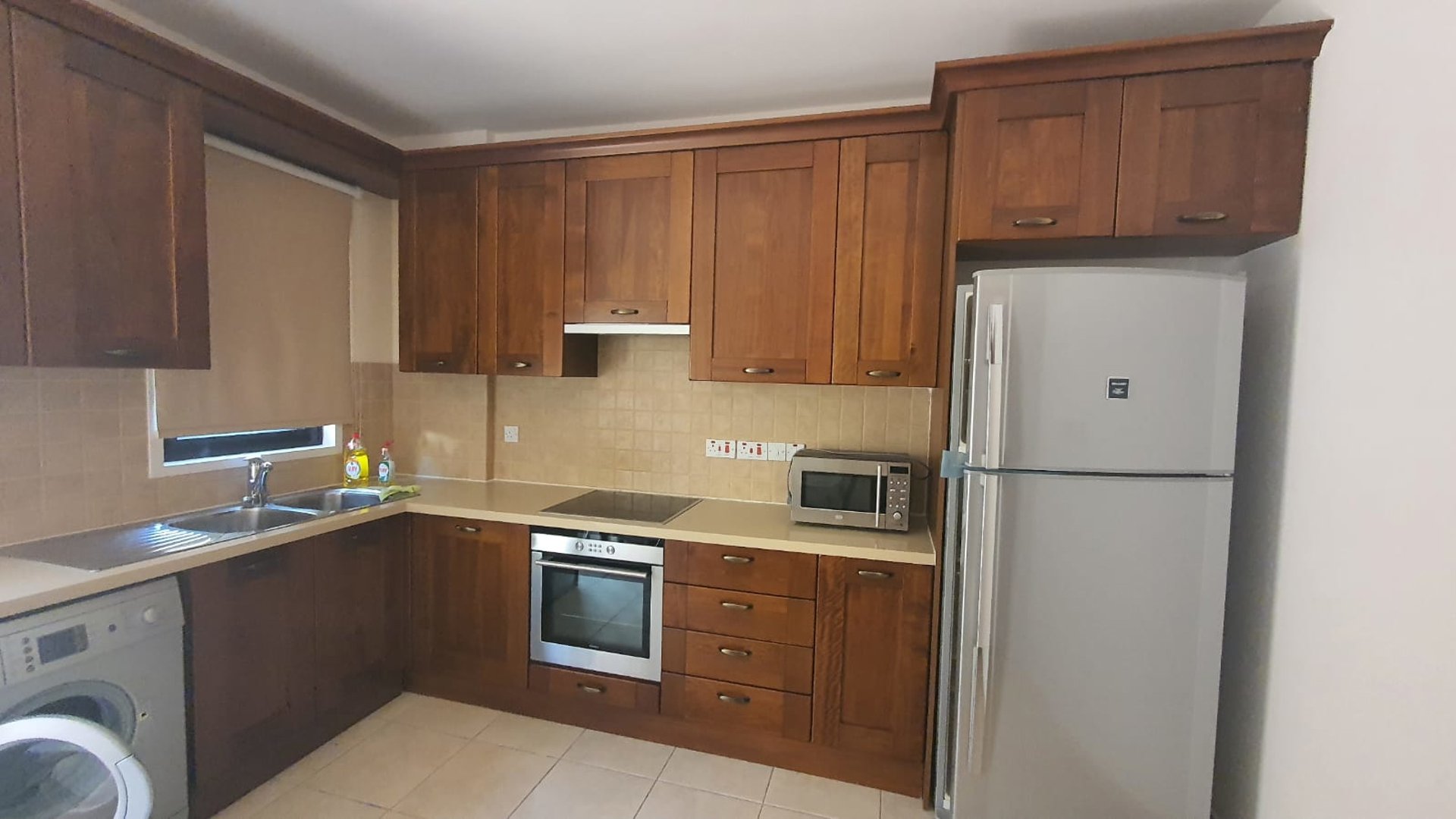 3 bedrooms Villa in Larnaca, Larnaka, Cyprus No. 27072