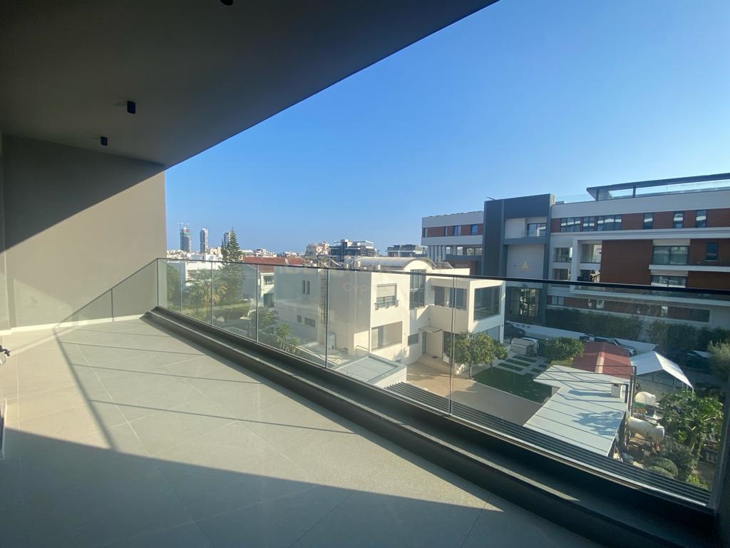 2 dormitorios Apartamento en Germasogeia, Limassol, Chipre No. 24384