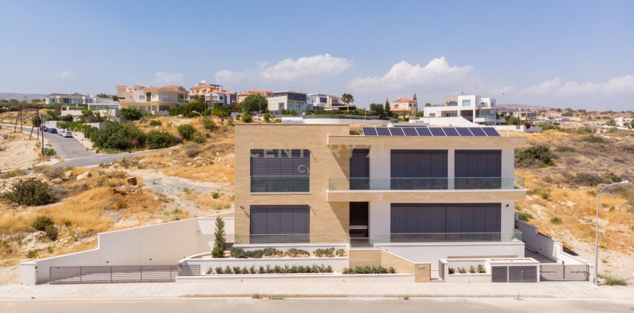 5 chambres Villa à Germasogeia, Limassol,  No. 53964