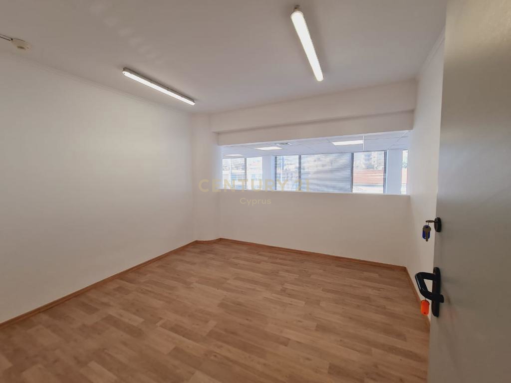 362m2 Office in Agios Ioannis, Limassol, Cyprus No. 55328