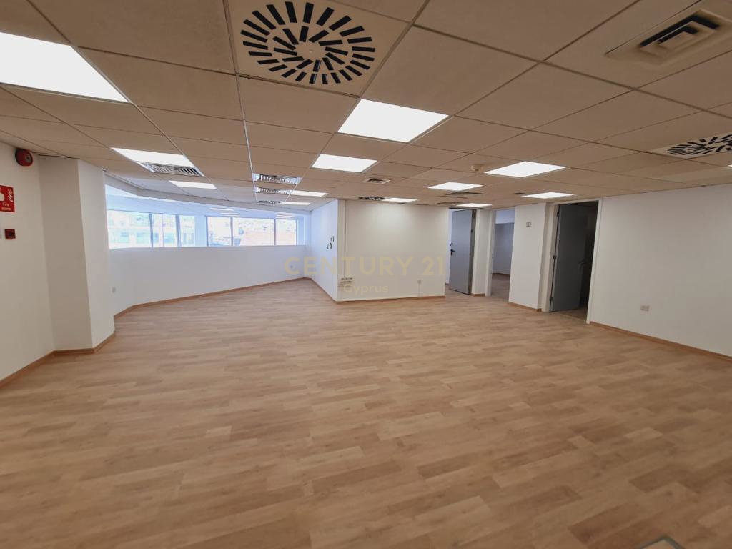 362m2 Office in Agios Ioannis, Limassol, Cyprus No. 55328
