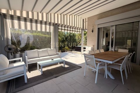 4 dormitorios Villa en Agios Athanasios, Limassol,  No. 55323 20