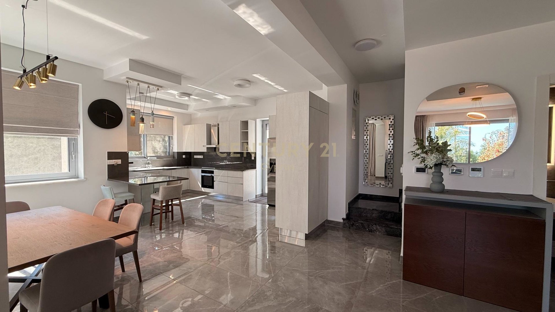 4 dormitorios Villa en Agios Athanasios, Limassol, Chipre No. 55323